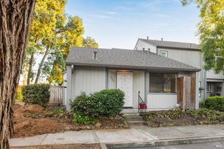 2312 Cross Ave, Santa Rosa, CA 95401
