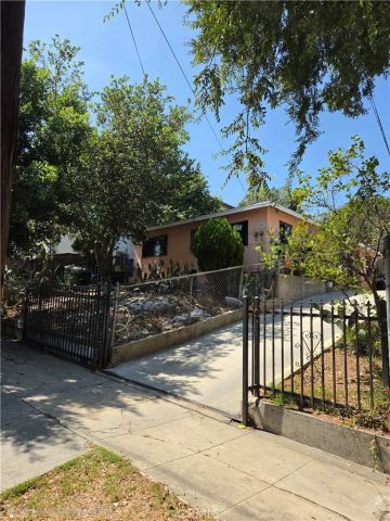 1651 Tremont, Los Angeles, CA 90033