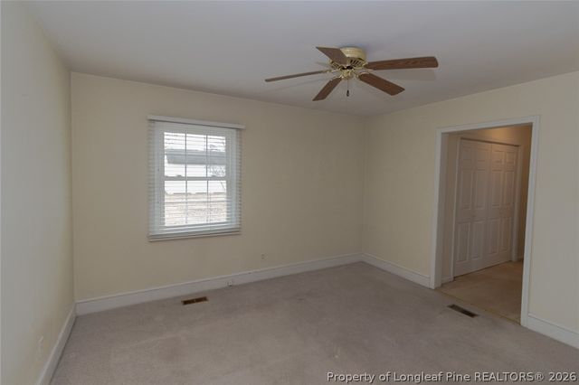 717 W Cutlar Street, St Pauls, NC 28384