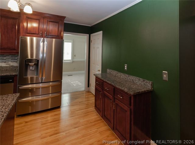 717 W Cutlar Street, St Pauls, NC 28384