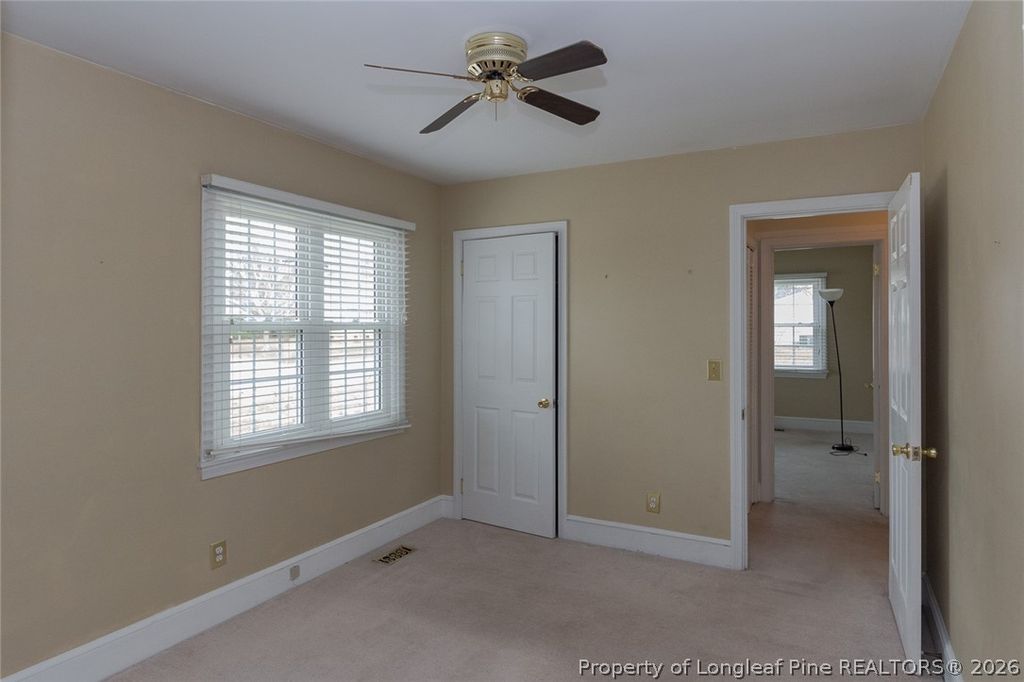 717 W Cutlar Street, St Pauls, NC 28384 — photo 16