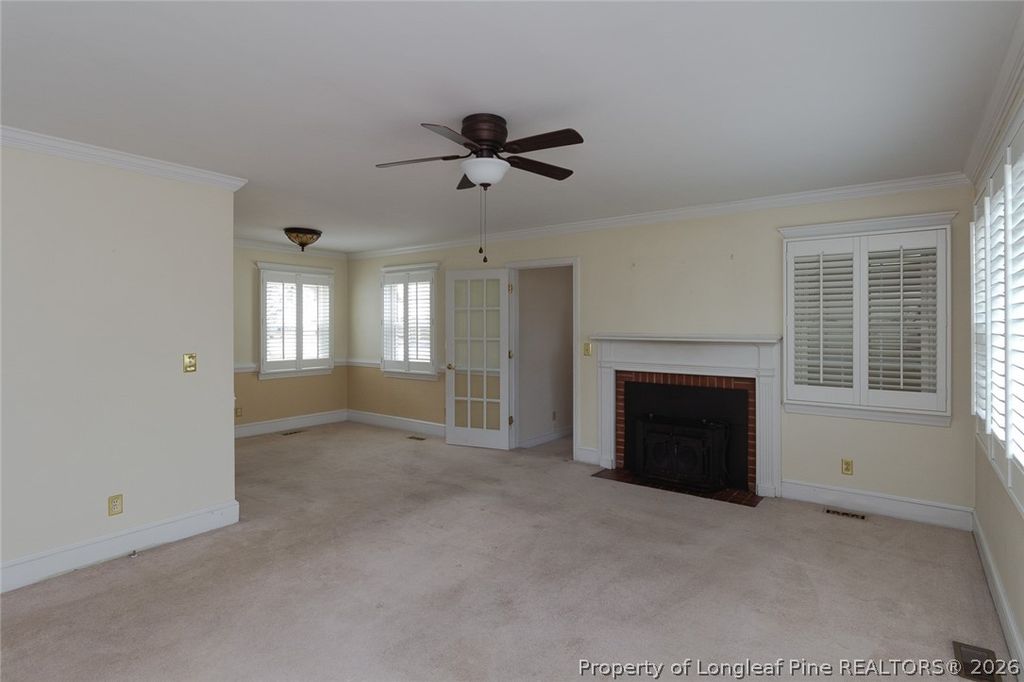 717 W Cutlar Street, St Pauls, NC 28384 — photo 5
