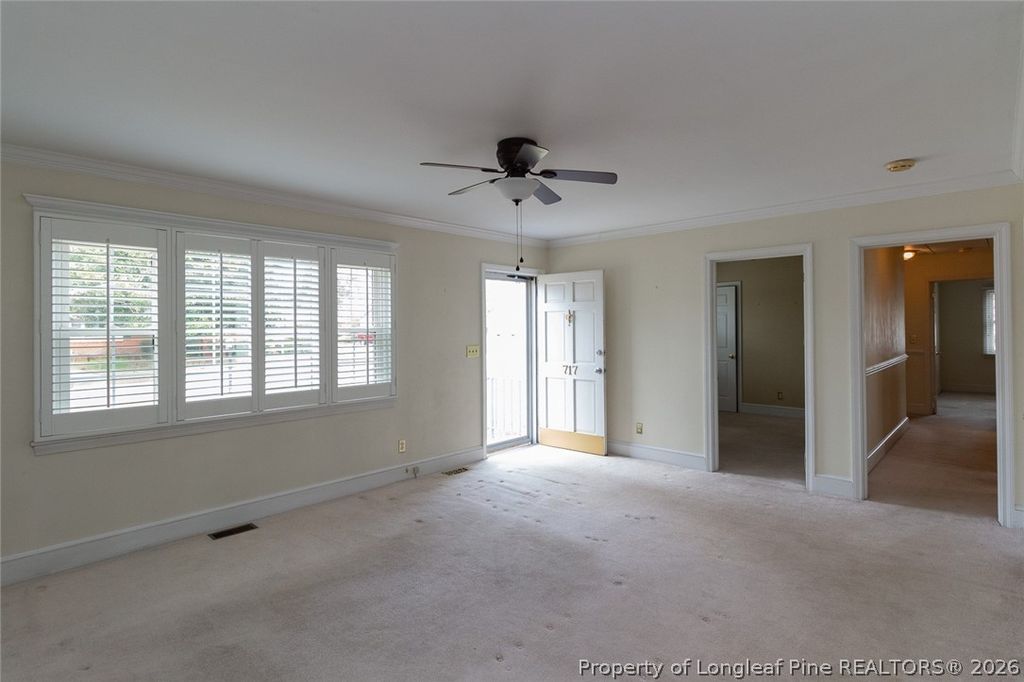 717 W Cutlar Street, St Pauls, NC 28384 — photo 8