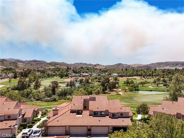 334 Country Club C, Simi Valley, CA 93065
