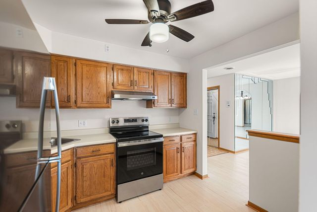 245 W Joliet Street 103, Schererville, IN 46375