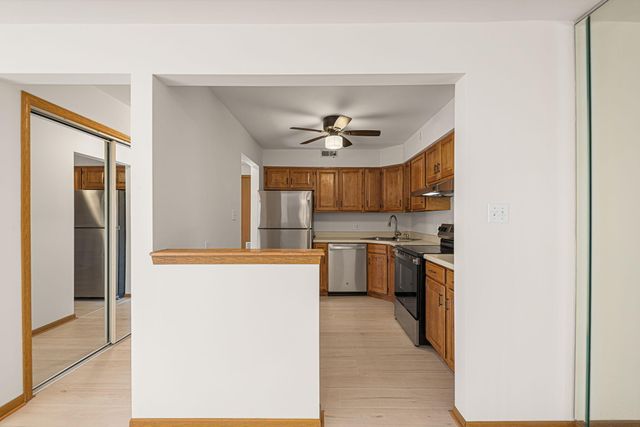 245 W Joliet Street 103, Schererville, IN 46375