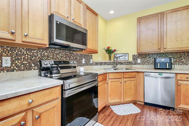 2309 Calabassas Lane, Matthews, NC 28105