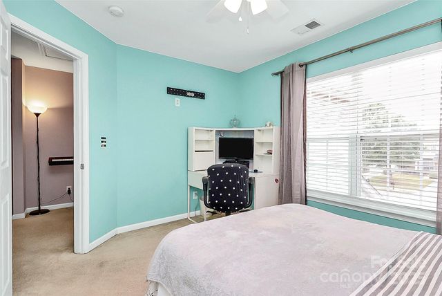 2309 Calabassas Lane, Matthews, NC 28105