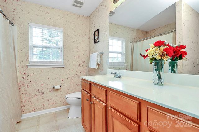 2309 Calabassas Lane, Matthews, NC 28105