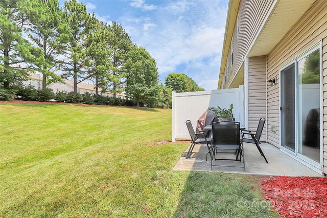 2309 Calabassas Lane, Matthews, NC 28105
