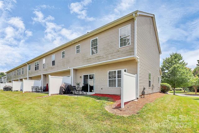 2309 Calabassas Lane, Matthews, NC 28105