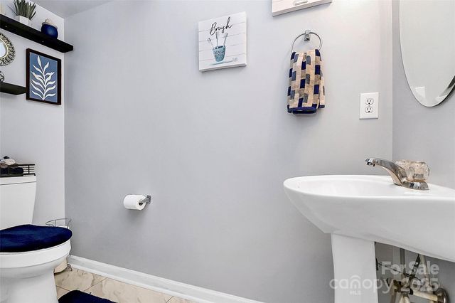 2309 Calabassas Lane, Matthews, NC 28105