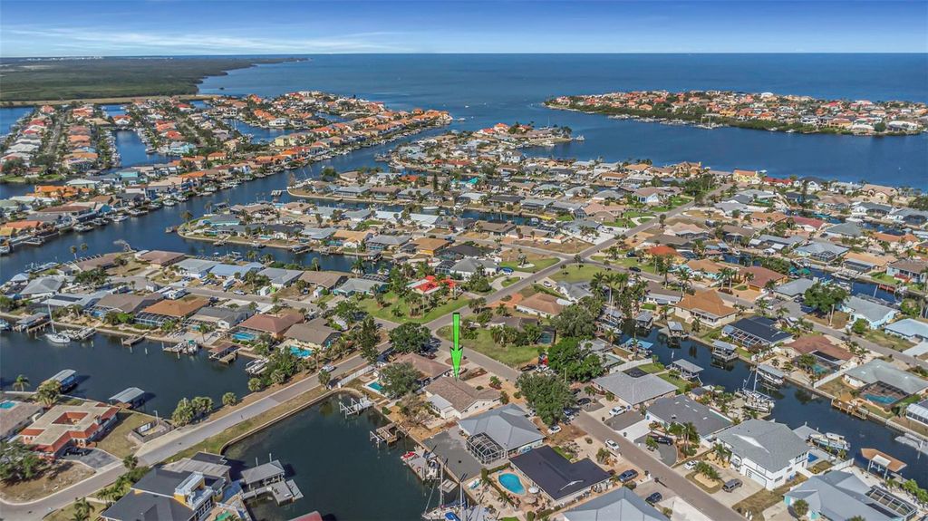 6321 BALBOA LANE, Apollo Beach, FL 33572