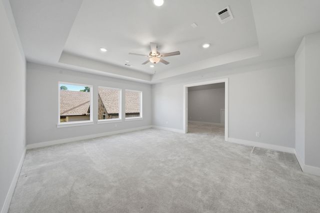 1715 Divino Pass, Conroe, TX 77304