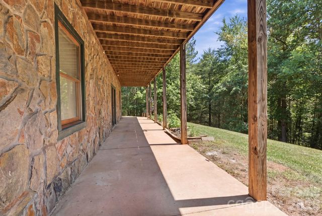 152 Rivercliff Drive, Stony Point, NC 28678