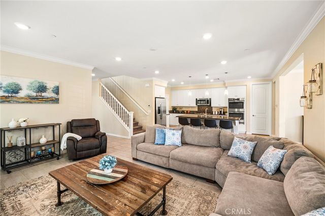 5377 Strawberry, Fontana, CA 92336
