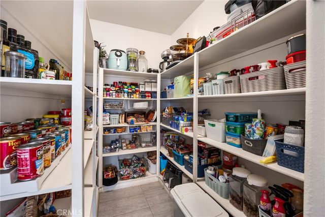 5377 Strawberry, Fontana, CA 92336