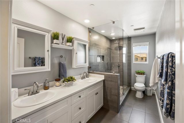 5377 Strawberry, Fontana, CA 92336