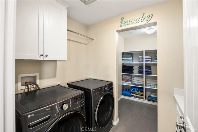 5377 Strawberry, Fontana, CA 92336