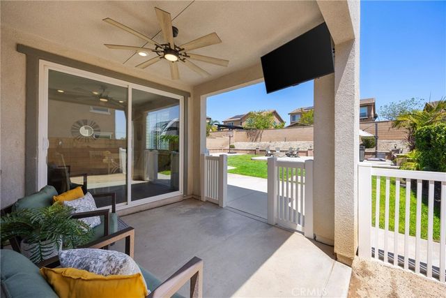 5377 Strawberry, Fontana, CA 92336