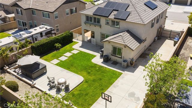 5377 Strawberry, Fontana, CA 92336