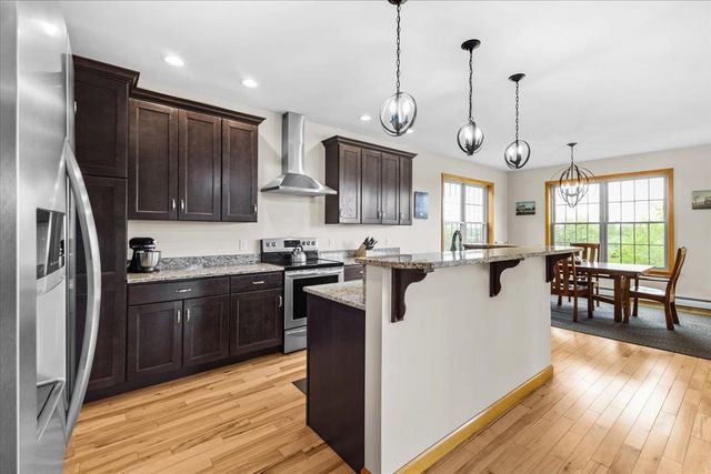 28 Rileys Way, Highgate, VT 05459