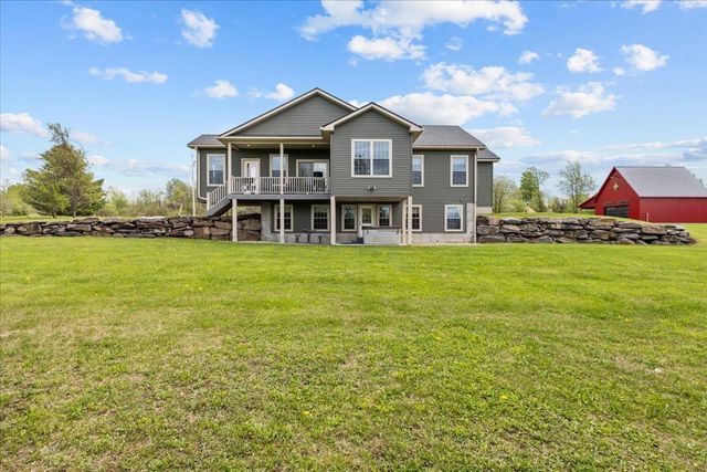 28 Rileys Way, Highgate, VT 05459