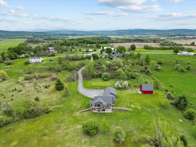 28 Rileys Way, Highgate, VT 05459
