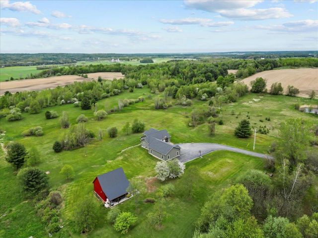 28 Rileys Way, Highgate, VT 05459