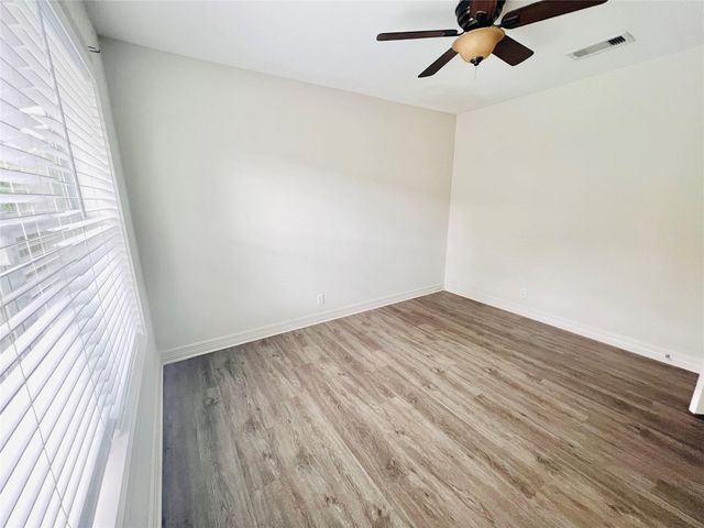 1910 Huge Oaks Street, Houston, TX 77055