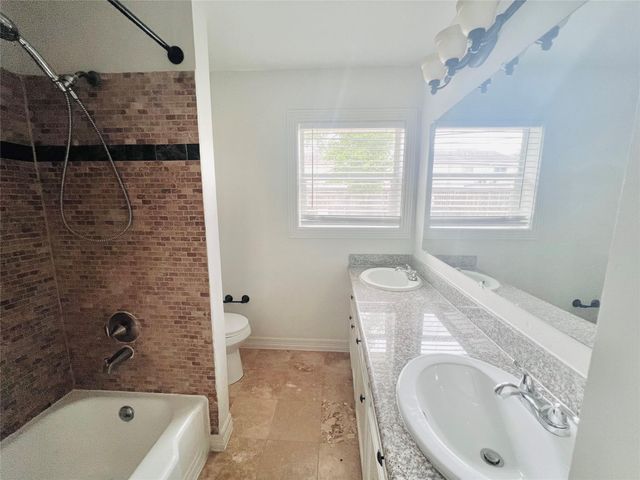 1910 Huge Oaks Street, Houston, TX 77055