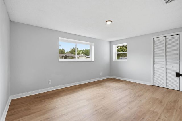 147 COLOMBA ROAD, Debary, FL 32713