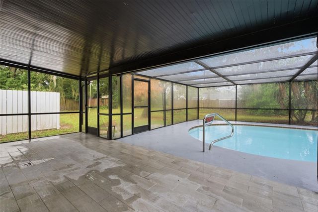 147 COLOMBA ROAD, Debary, FL 32713