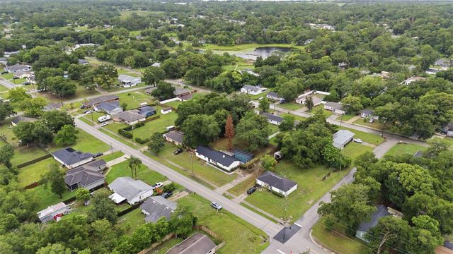 147 COLOMBA ROAD, Debary, FL 32713