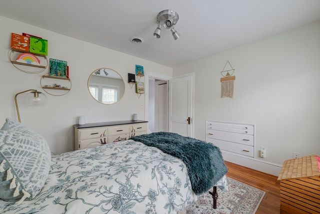 576 Walpole St, Norwood, MA 02062