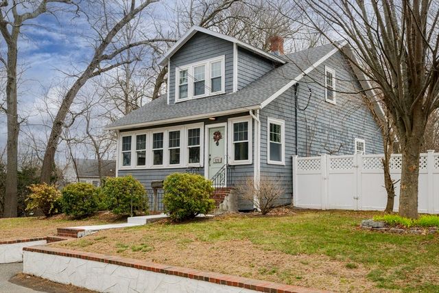 576 Walpole St, Norwood, MA 02062