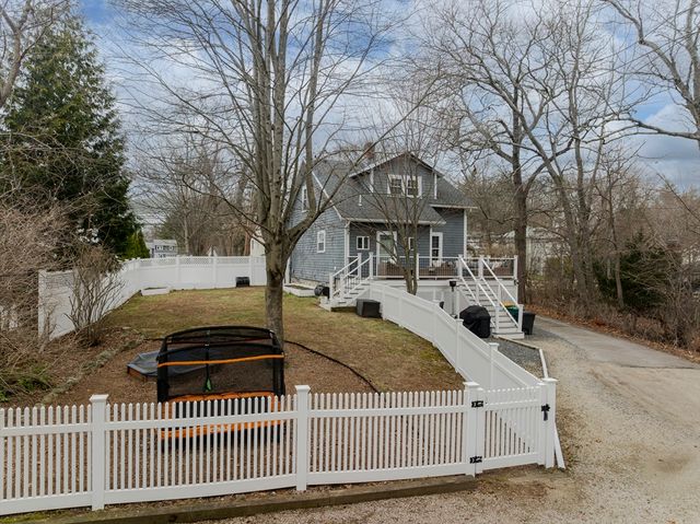576 Walpole St, Norwood, MA 02062