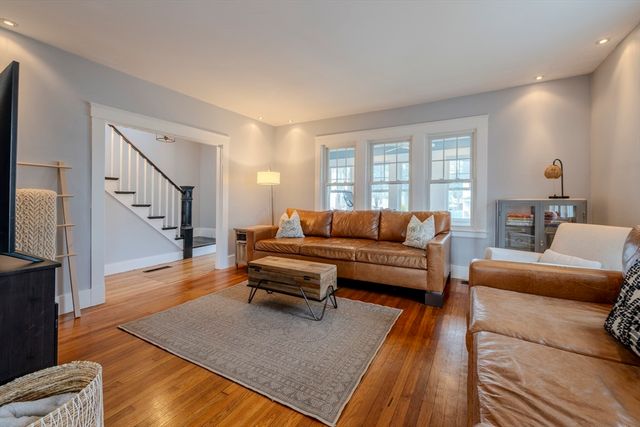 576 Walpole St, Norwood, MA 02062