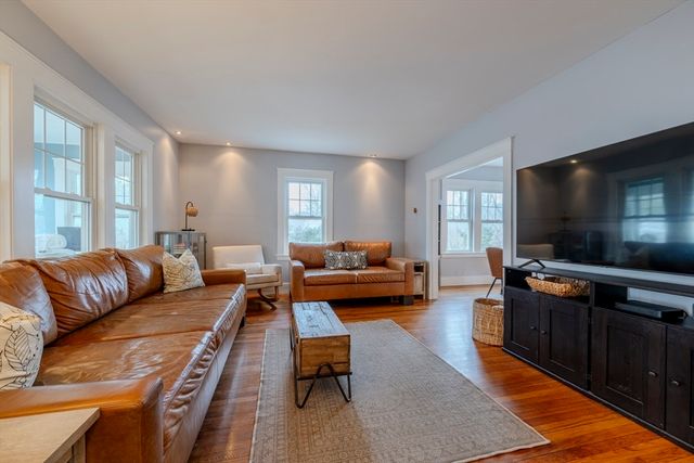 576 Walpole St, Norwood, MA 02062