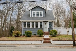 576 Walpole St, Norwood, MA 02062
