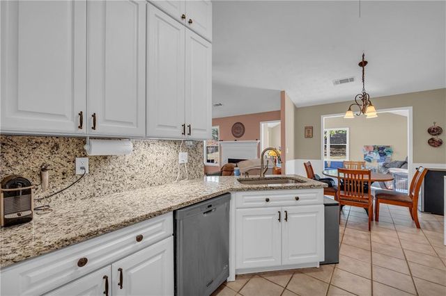 6225 S Port Drive, Flowery Branch, GA 30542