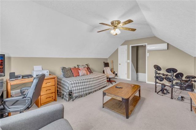 6225 S Port Drive, Flowery Branch, GA 30542