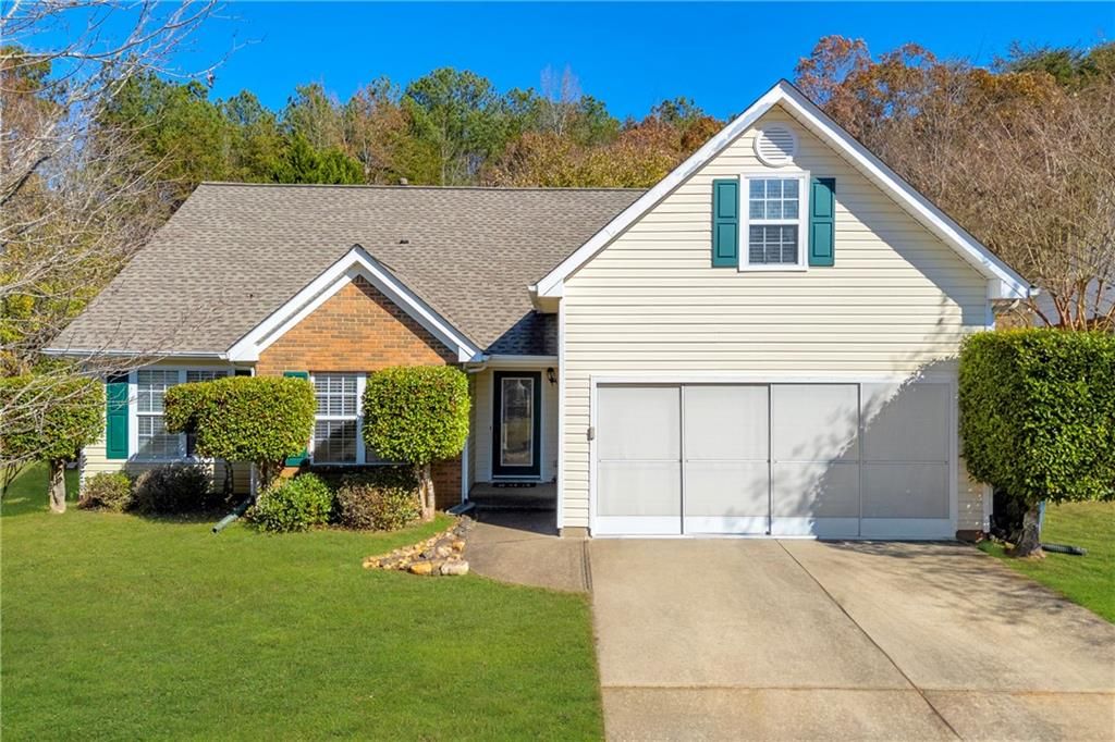 6225 S Port Drive, Flowery Branch, GA 30542