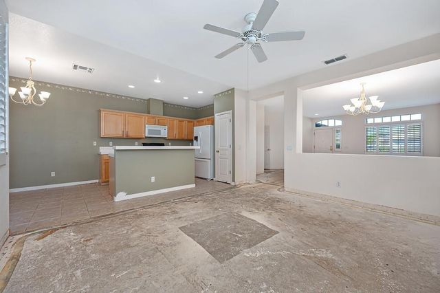 2647 1st St, Lincoln, CA 95648