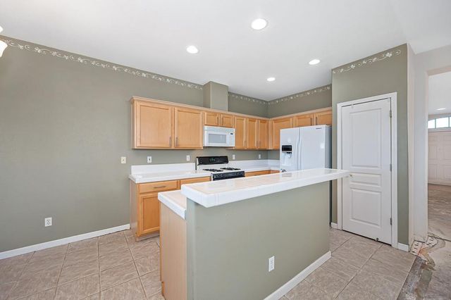 2647 1st St, Lincoln, CA 95648