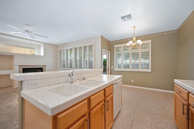 2647 1st St, Lincoln, CA 95648