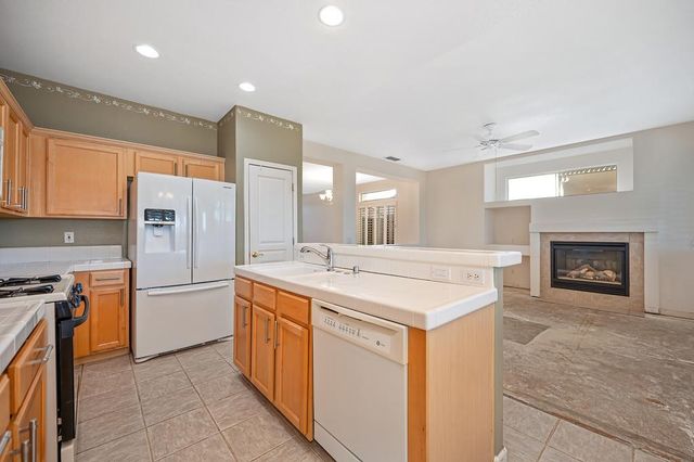 2647 1st St, Lincoln, CA 95648