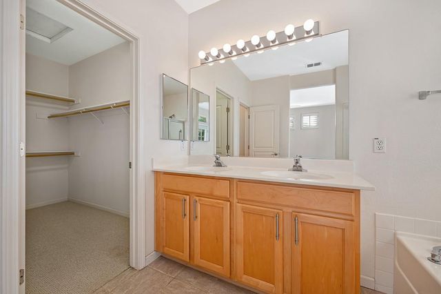 2647 1st St, Lincoln, CA 95648