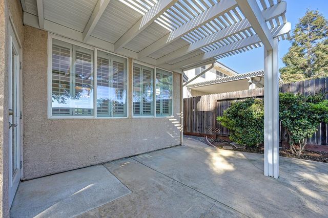 2647 1st St, Lincoln, CA 95648