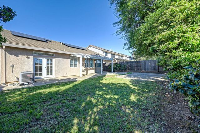 2647 1st St, Lincoln, CA 95648